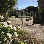 بيت ضيافة Le Domaine De La Cour Aunou-sur-Orne