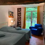 Le Domaine De La Cour بيت ضيافة
