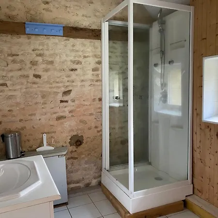 Le Domaine De La Cour Penzion