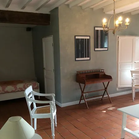 Guest house Le Domaine De La Cour