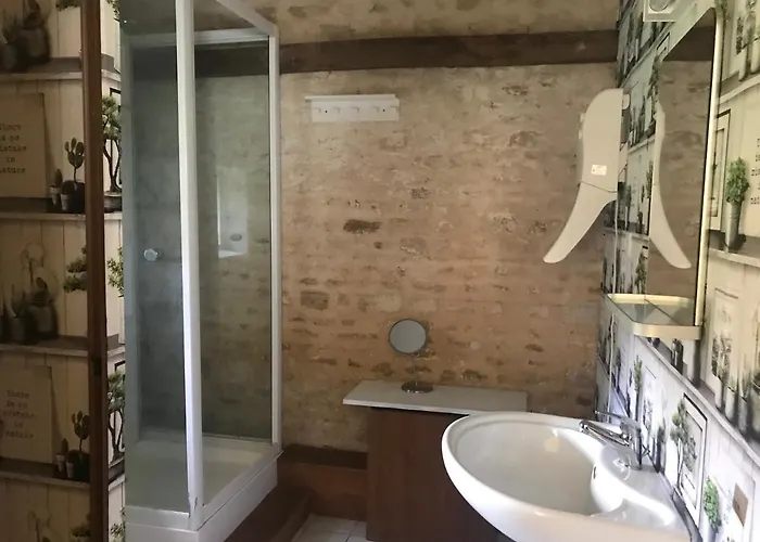 Maison d'hôtes Le Domaine De La Cour 3*