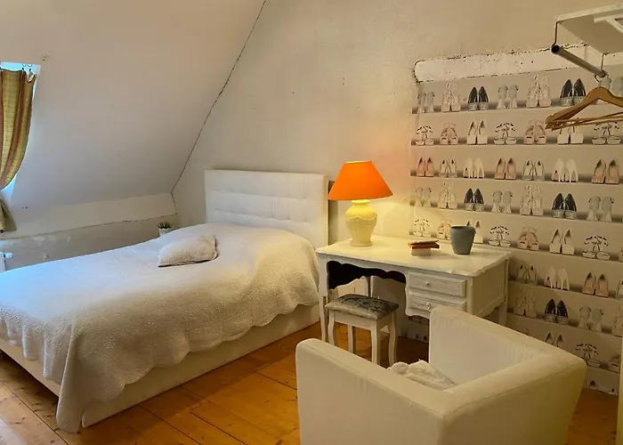 Le Domaine De La Cour Maison d'hôtes Aunou-sur-Orne